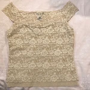 Off the should lace top